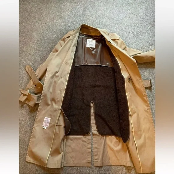 VINTAGE LONDON FOG CLASSIC TRENCH RAINCOAT WITH PILE LINER KHAKI 40 Short - Picture 7 of 8